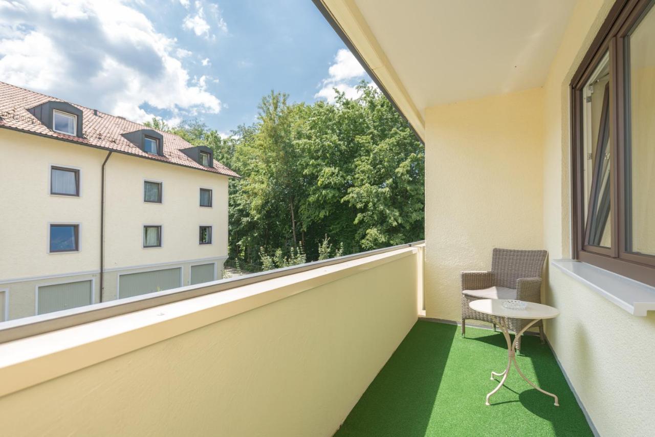 Hotel Dreifluessehof Gaestehaus パッサウ エクステリア 写真